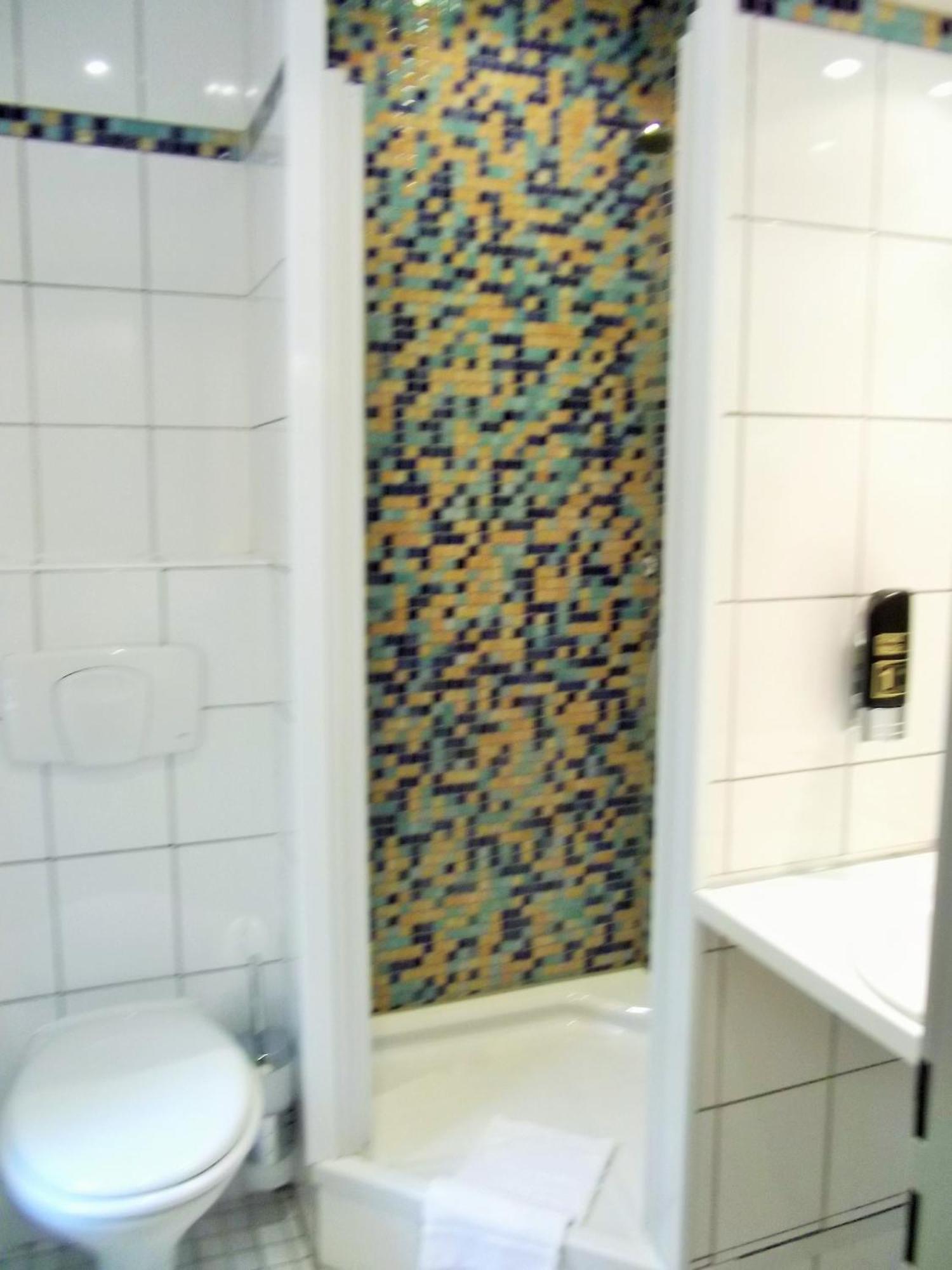 Hotel Alt - Tegel Berlín Pokoj fotografie